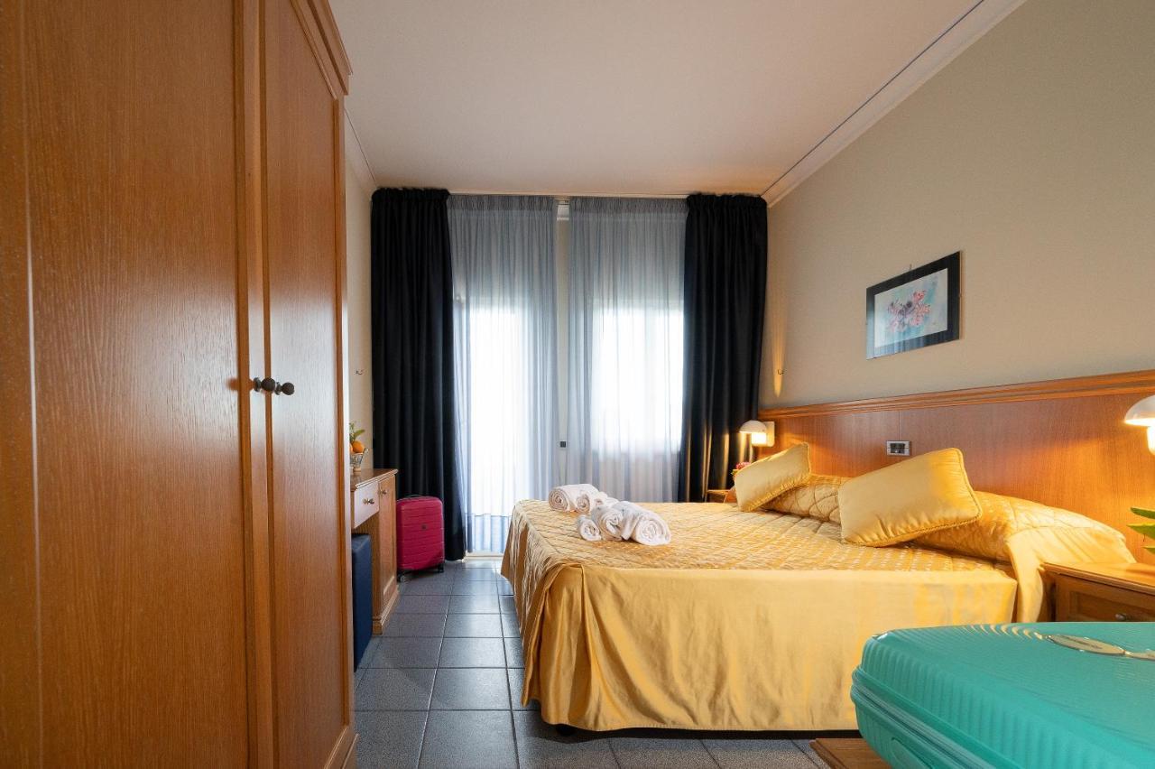 Hotel Sabbie D'Oro Джардіні-Наксос Екстер'єр фото